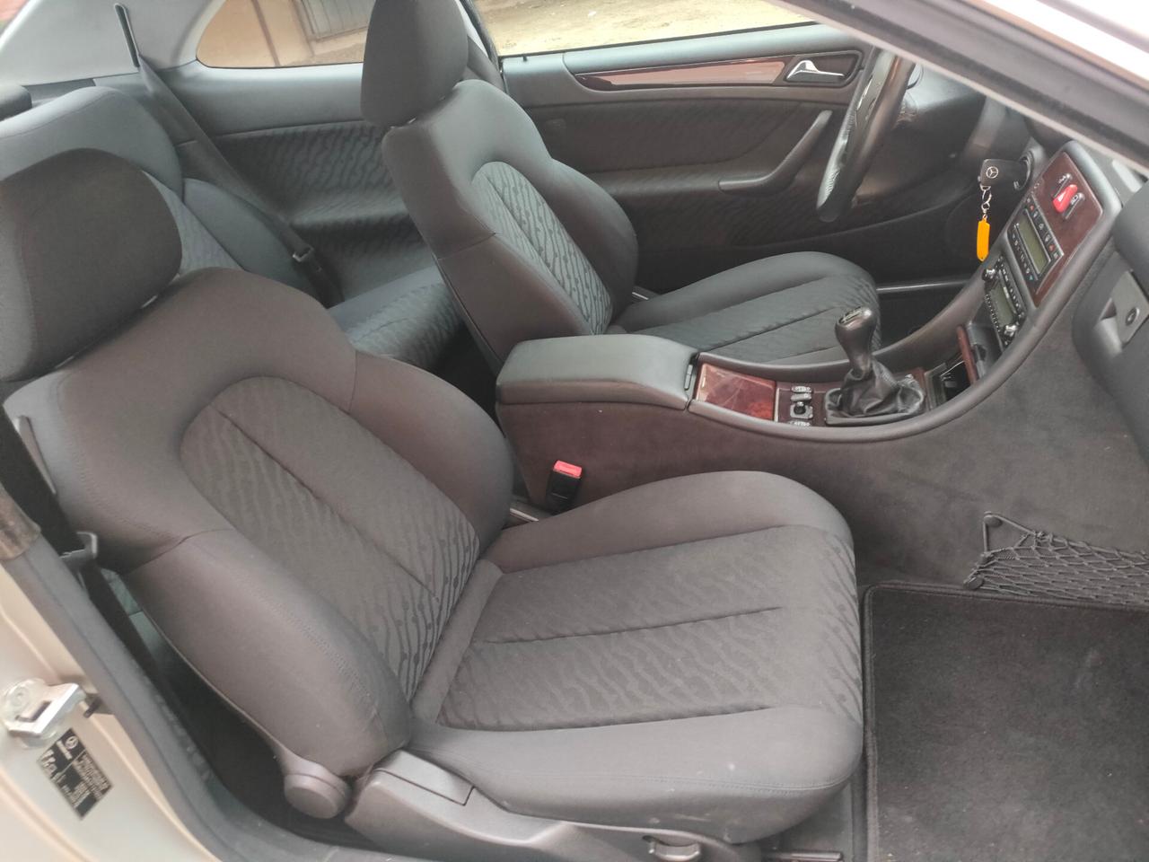 Mercedes CLK 200 K Elegance ASI