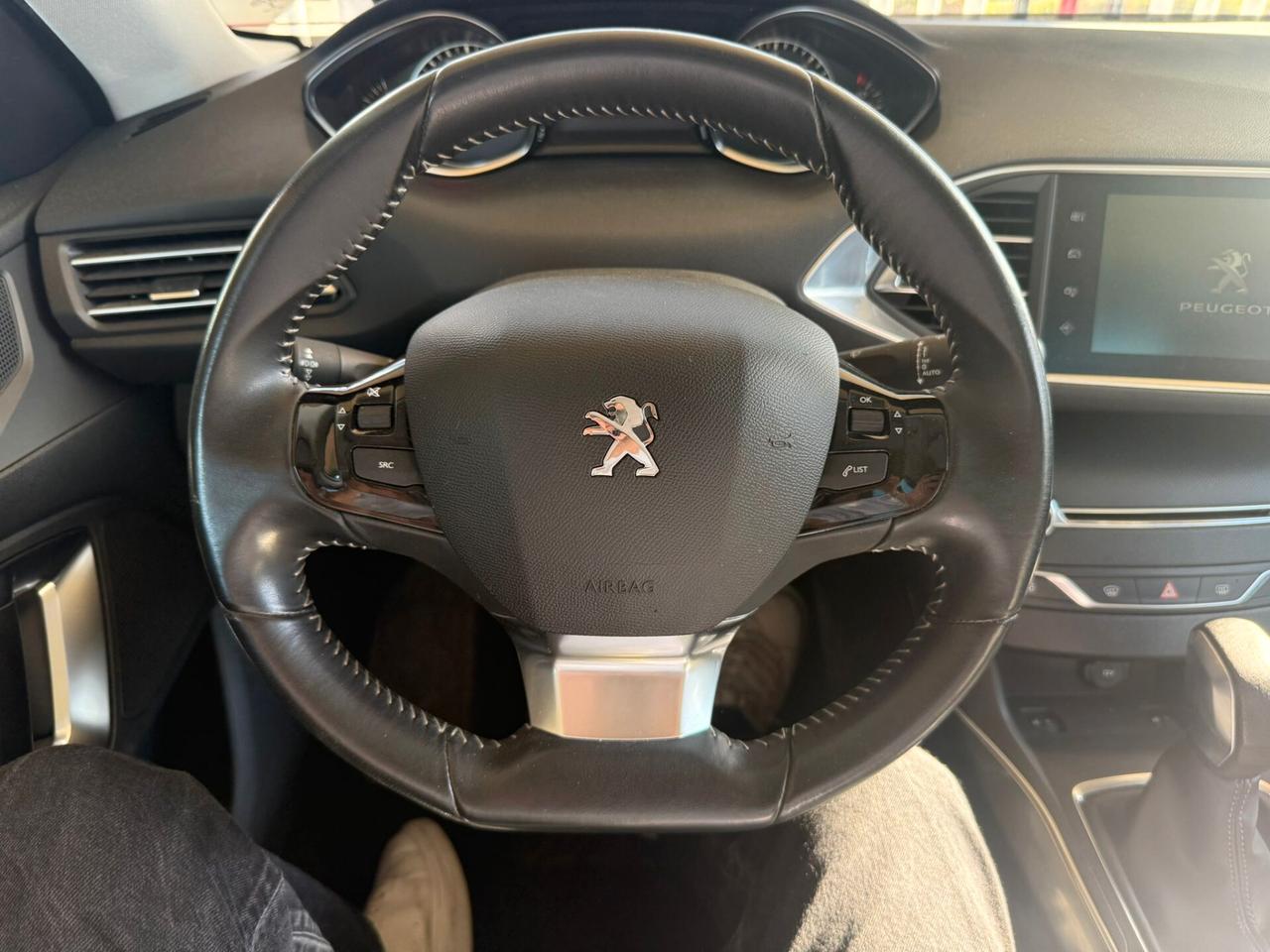 Peugeot 308 BlueHDi 120 S&S EAT6 SW Active