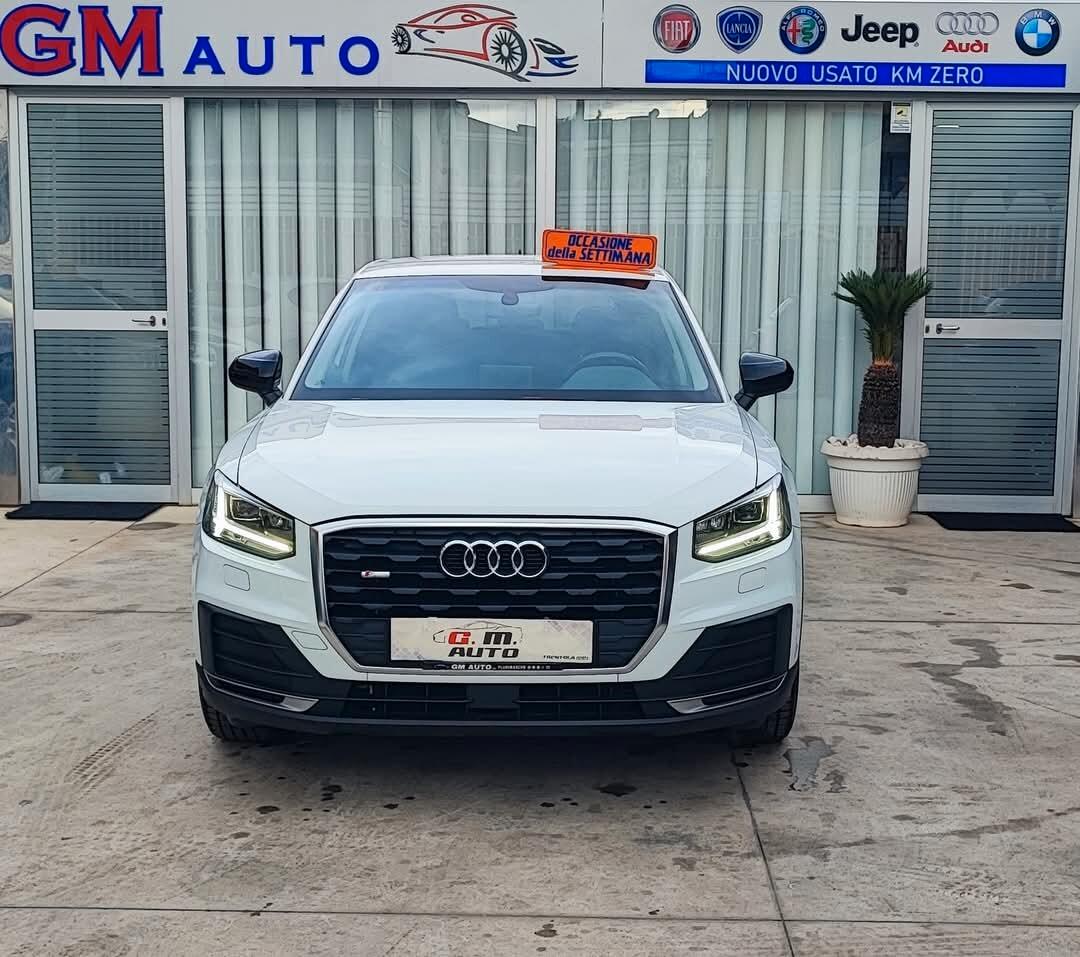 Audi Q2 1.6 diesel italiana garantita 7/2020