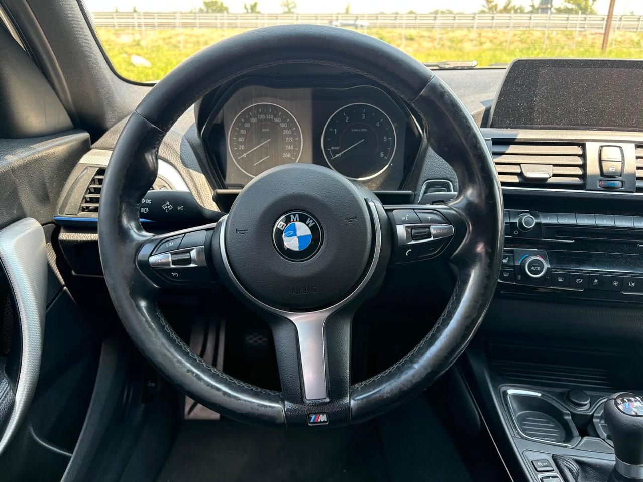 Bmw 116 116d 5p. Msport