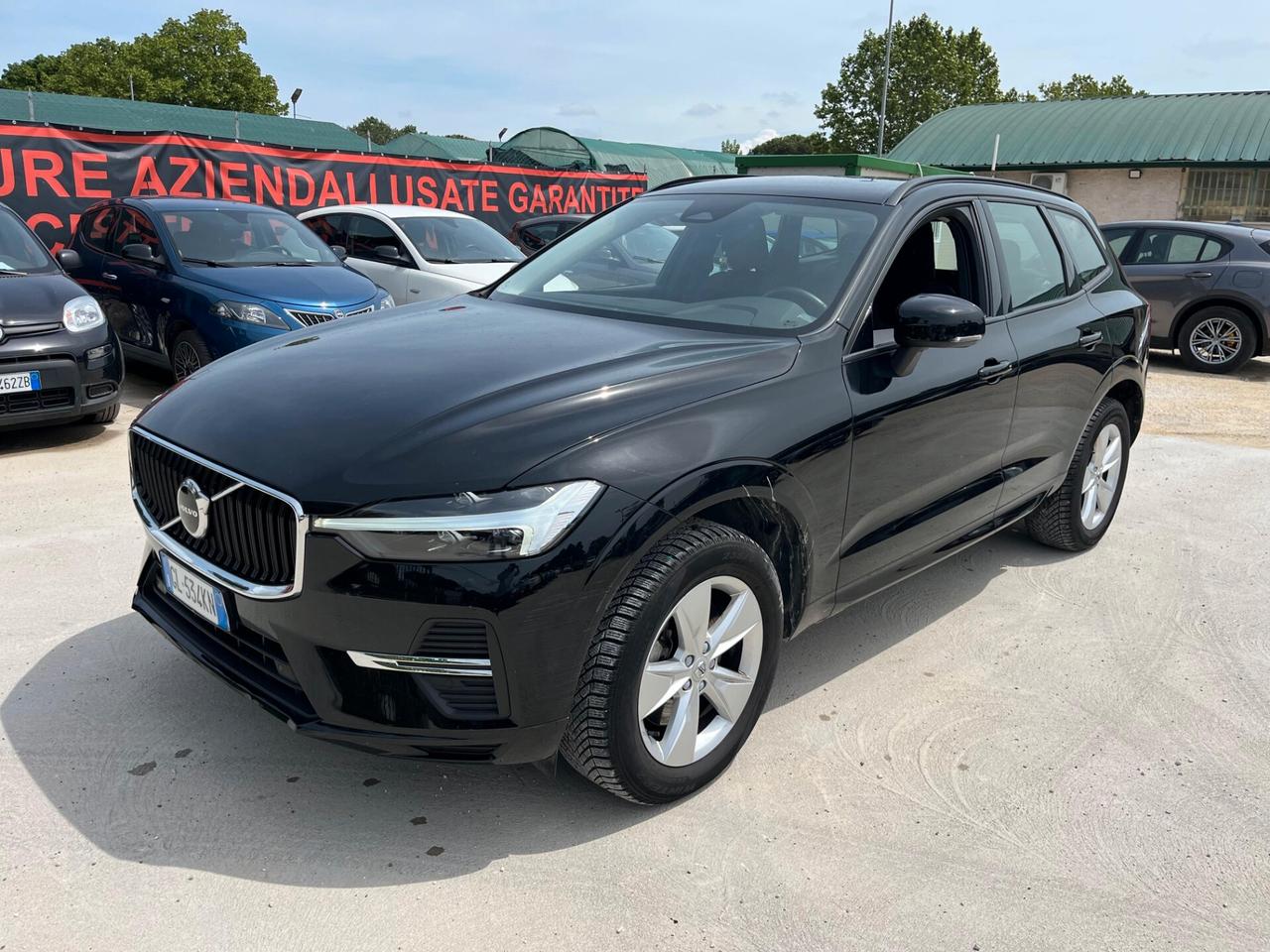 Volvo XC 60 B4 automatico Essential - Unico proprietario - 60.782 km