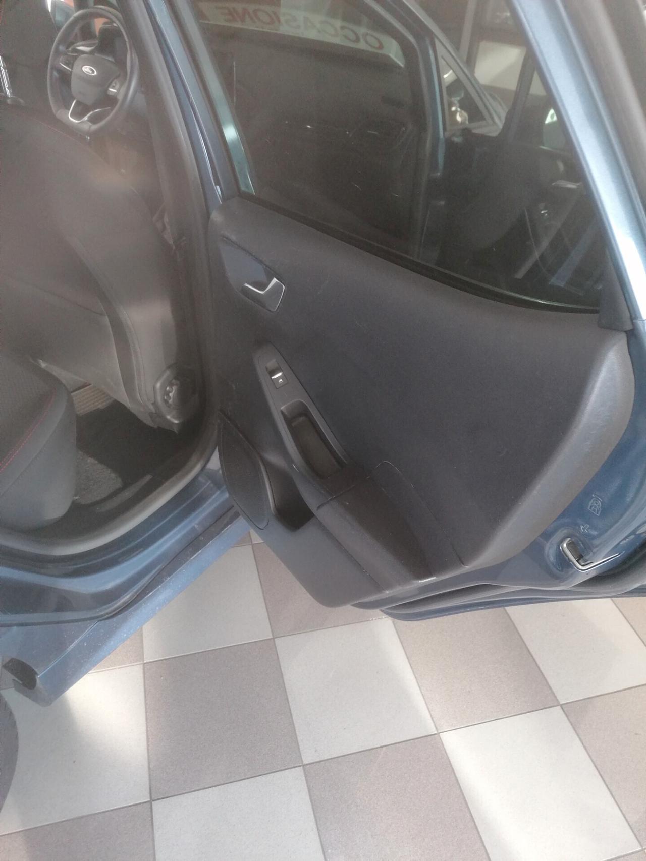 Ford Fiesta 1.0 Ecoboost 100 CV aut. 5 porte ST-Line