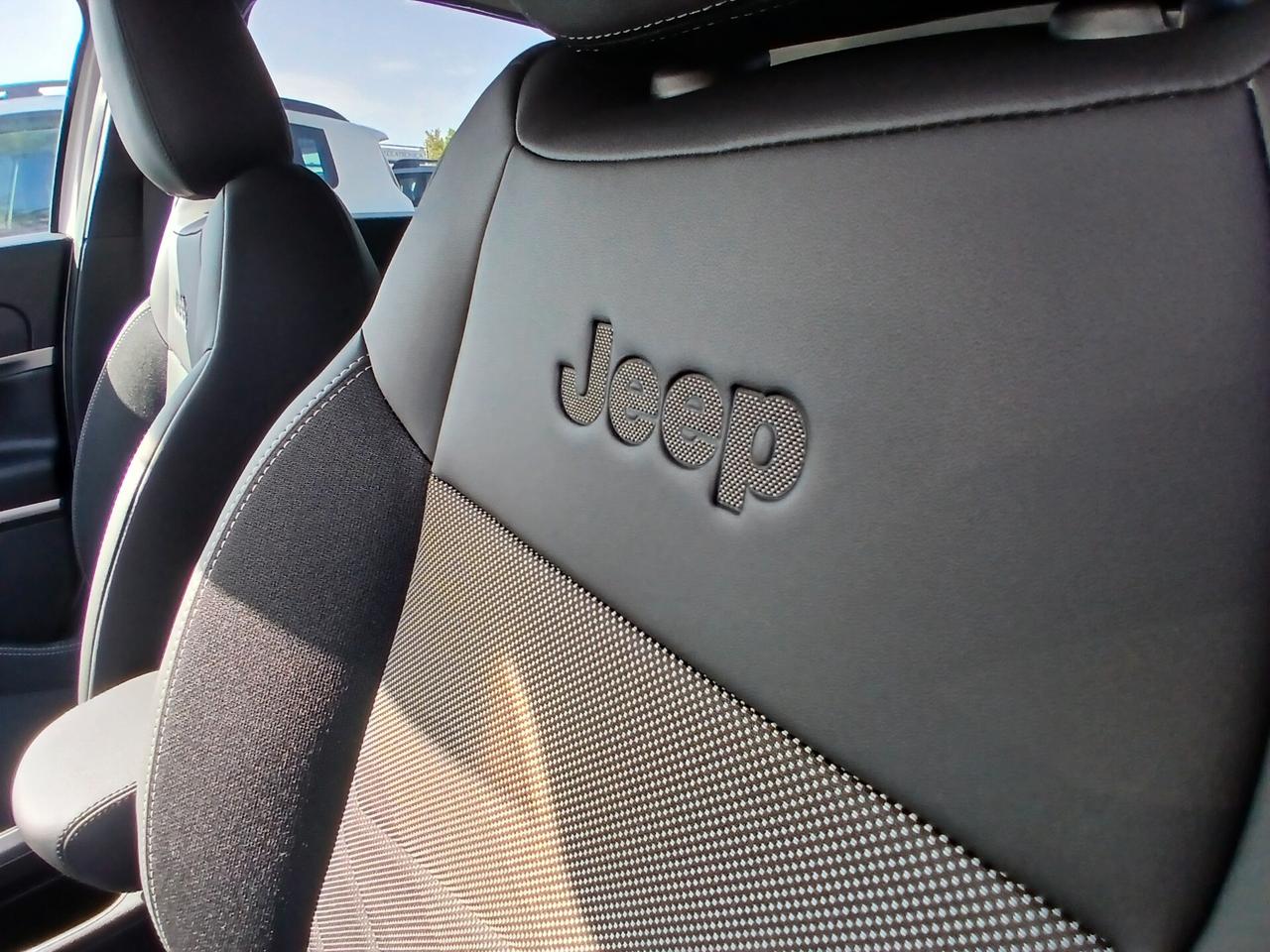 Jeep Avenger 1.2 Turbo 100 CV MHEV Altitude
