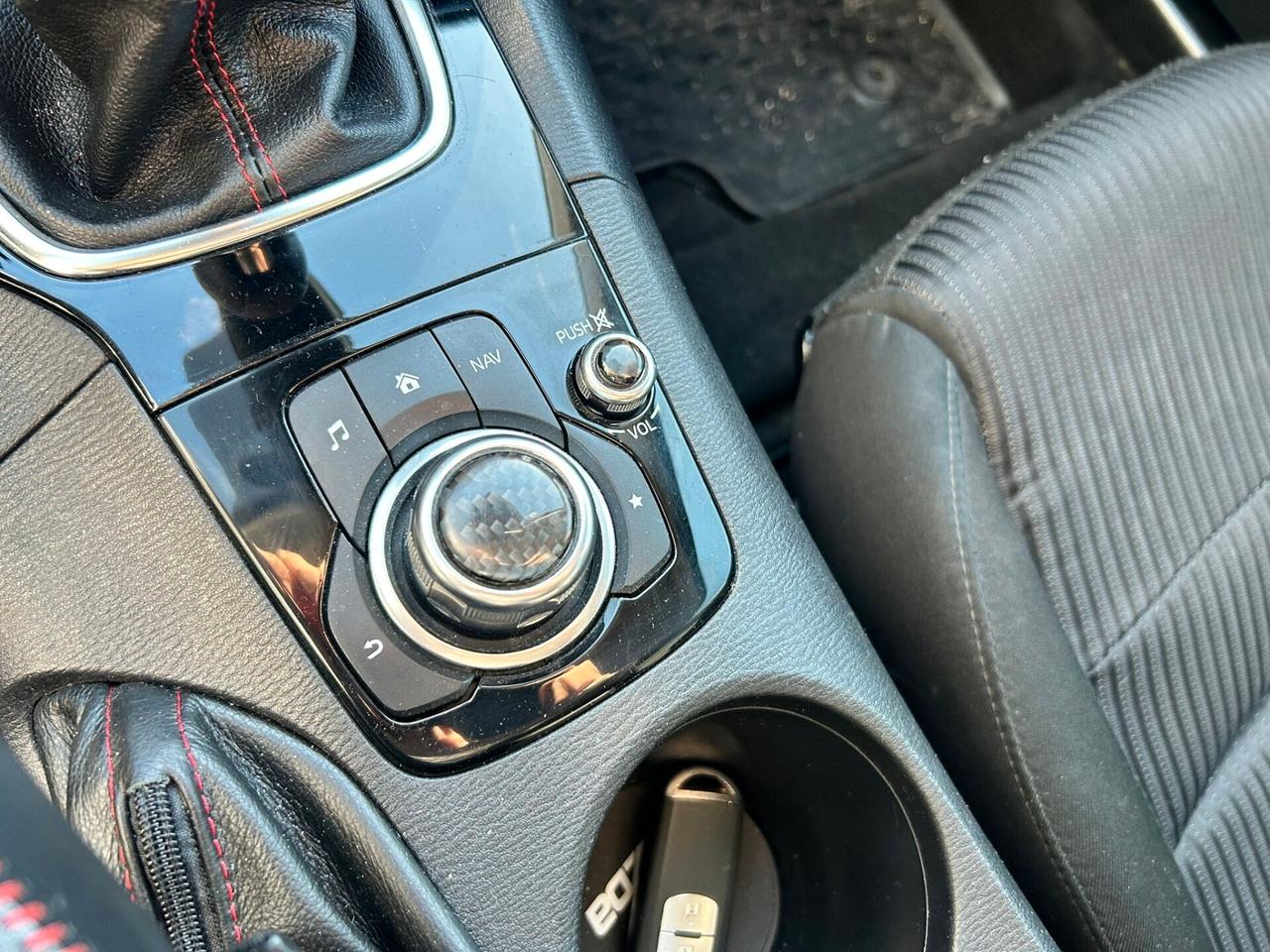 Mazda 3 1.5D X RIVENDITORI 2016