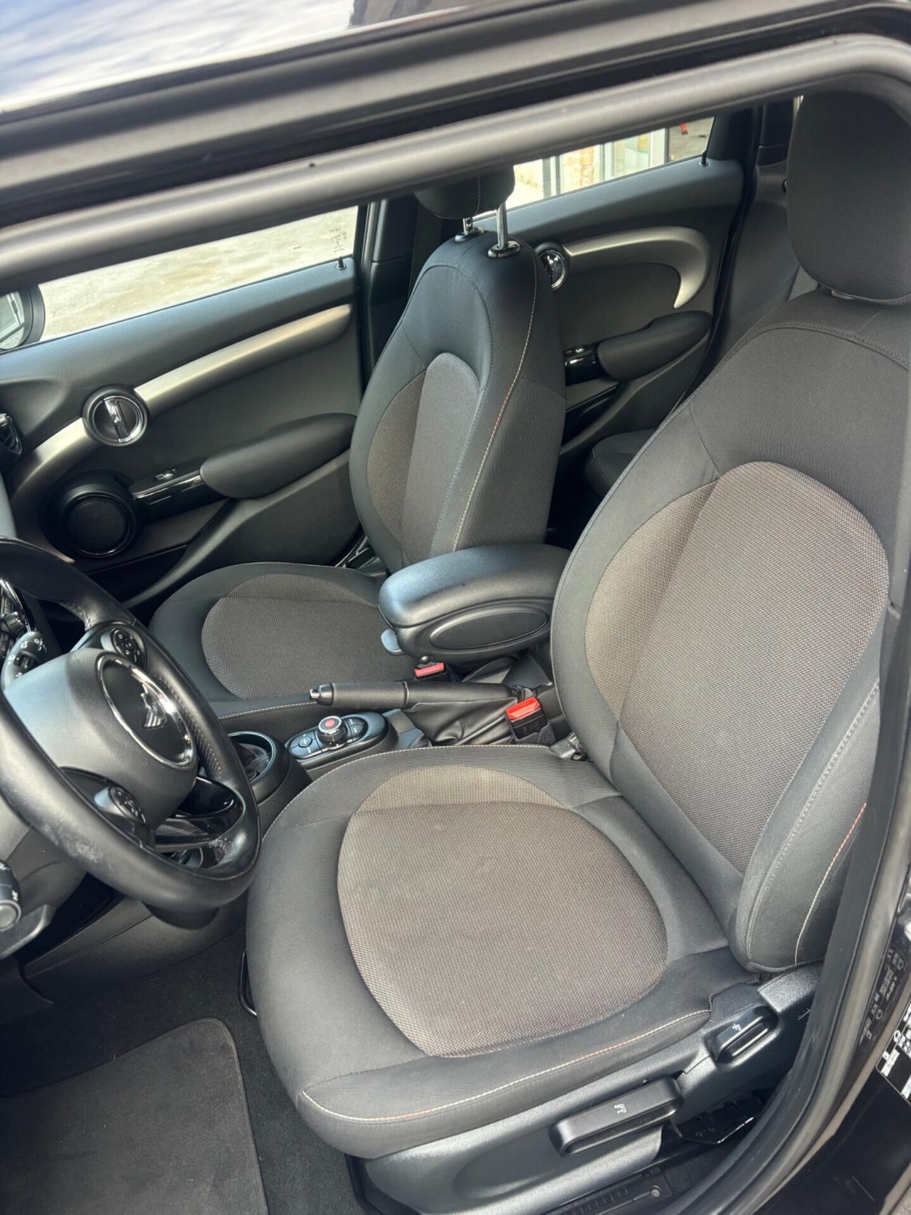 Mini 1.5 Cooper D 95cv NEOPATENTATI