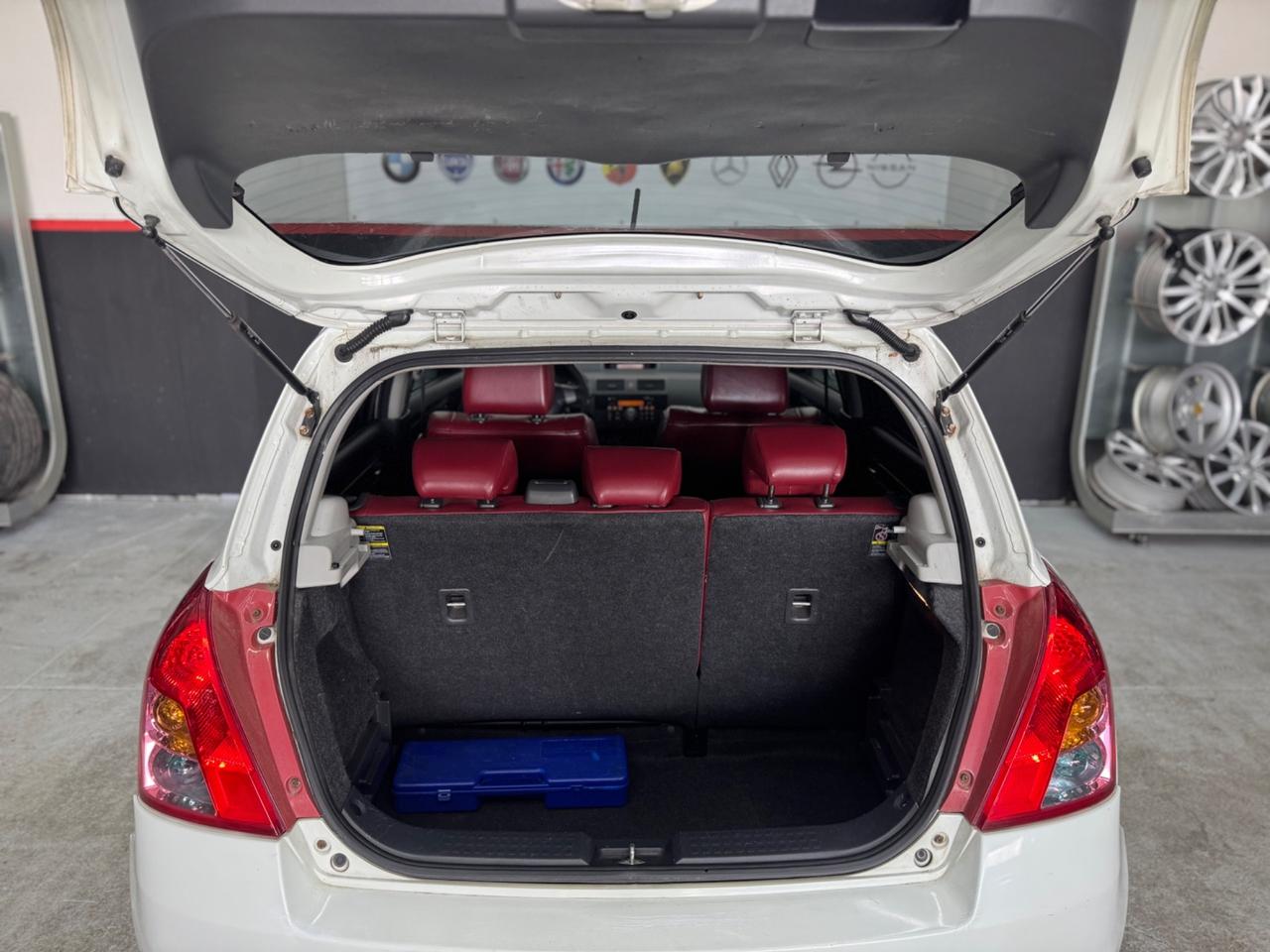 Suzuki Swift 1.3 Benzina 5Porte ADATTA NEOPATENTATI