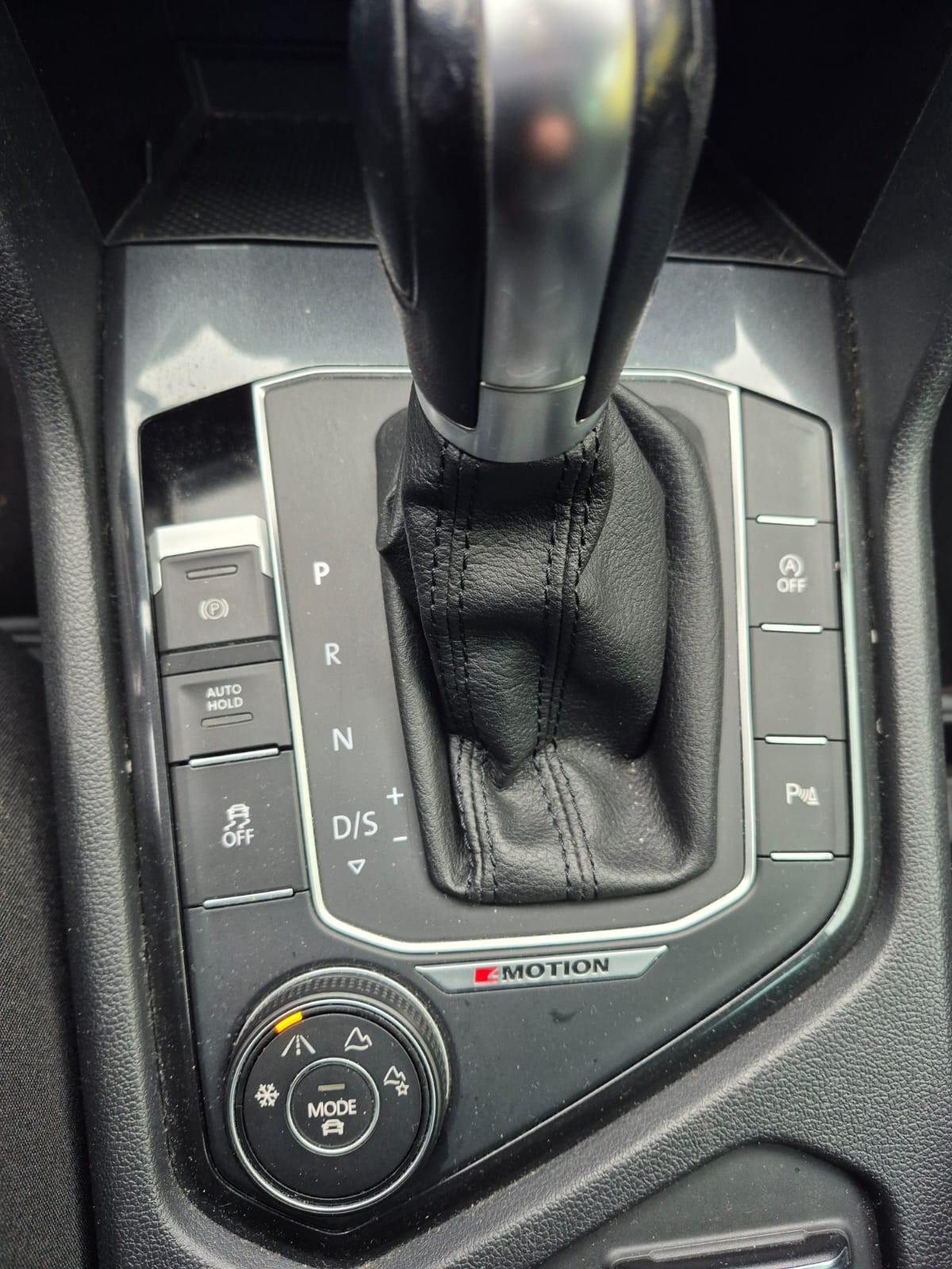 Volkswagen Tiguan 240CV DSG 4MOTION R-Line