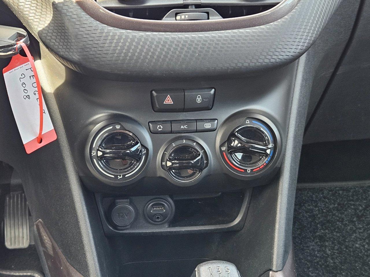 Peugeot 2008 2008 1.4 hdi 8v Active 68cv