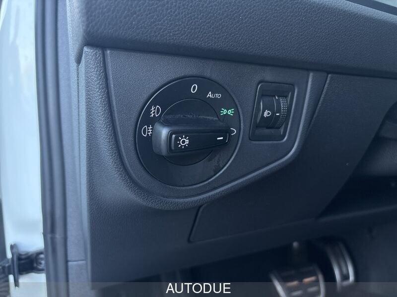 Volkswagen Polo VI 2022 1.0 tsi R-Line 95cv dsg