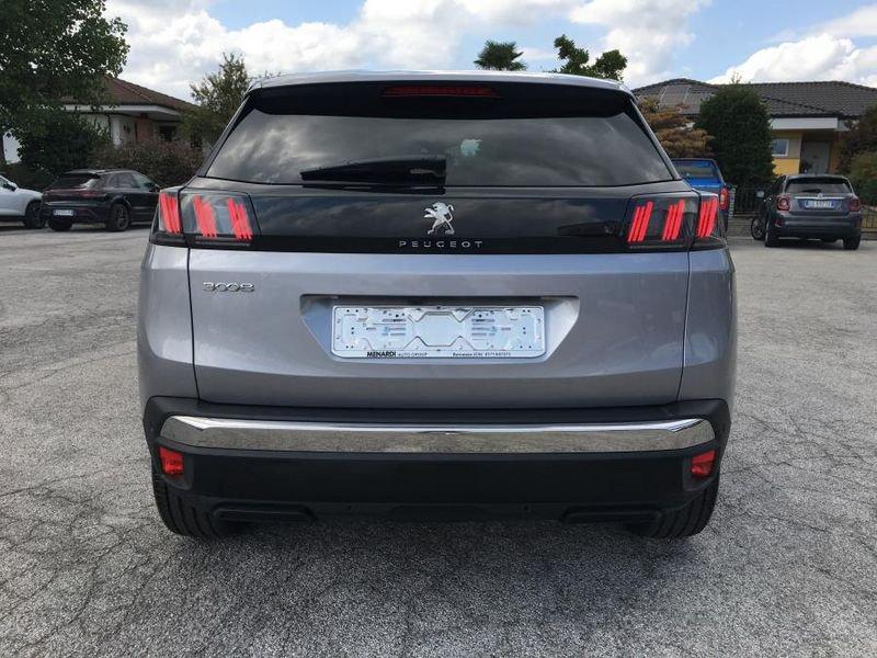 Peugeot 3008 PureTech Turbo 130 Allure Pack NAVI+KEYLESS 17 MILA KM