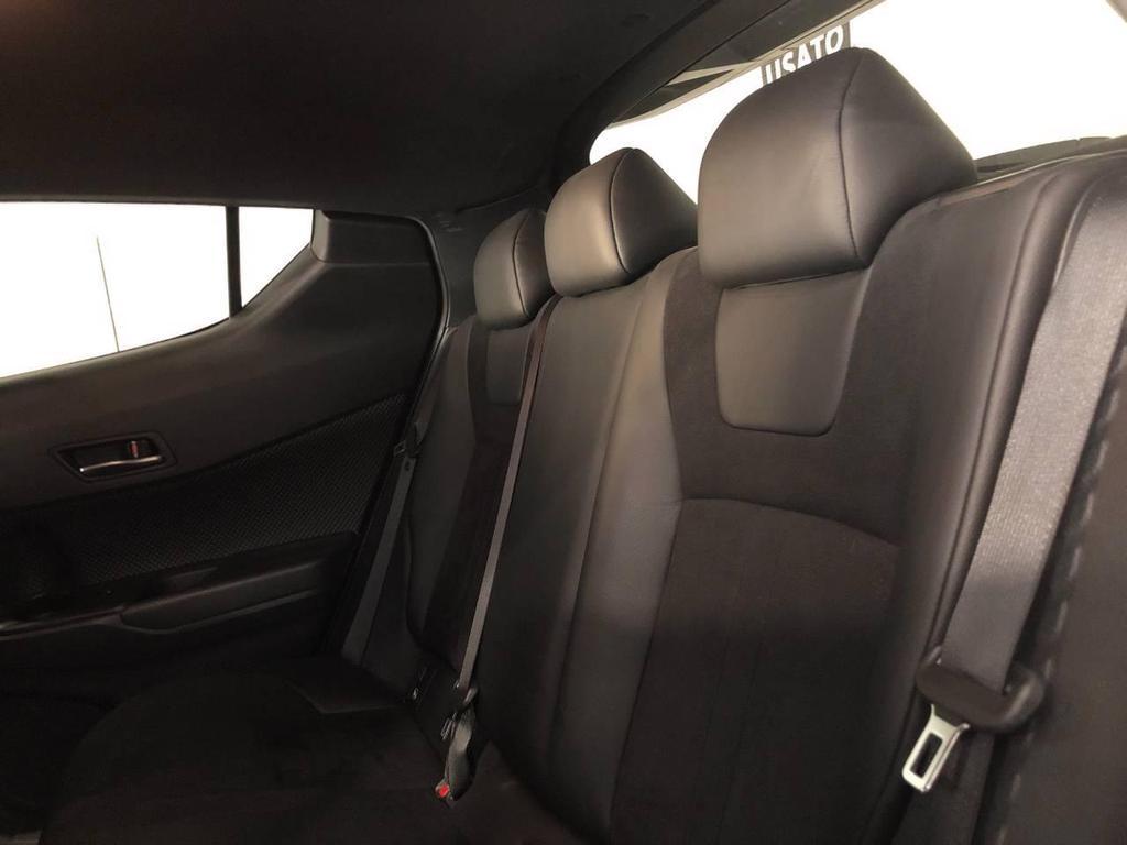 Toyota C-HR 5 Porte 1.8 Hybrid Dynamic 2WD E-CVT