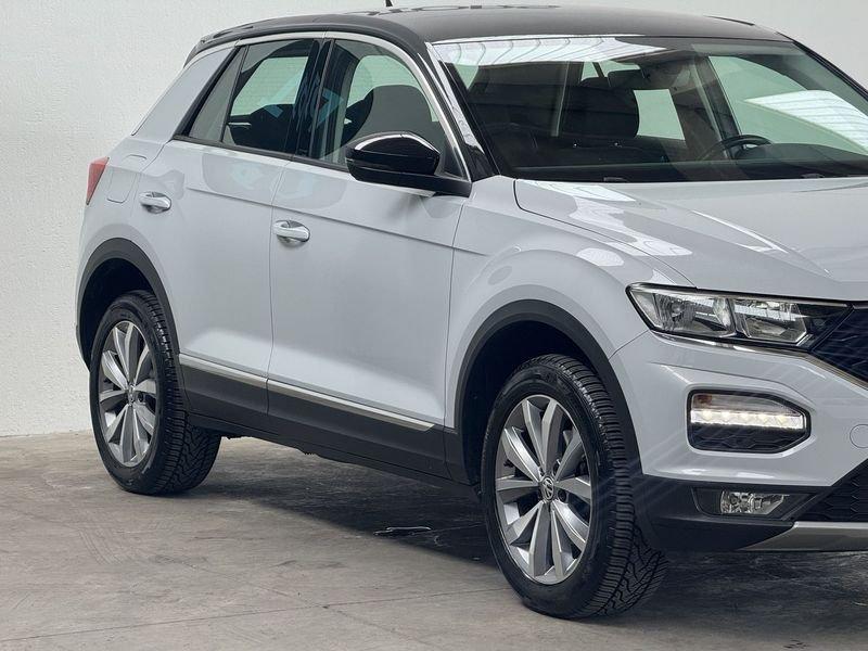 Volkswagen T-Roc 1.5 tsi Style dsg Clima Sensori Automatica 111.059 km