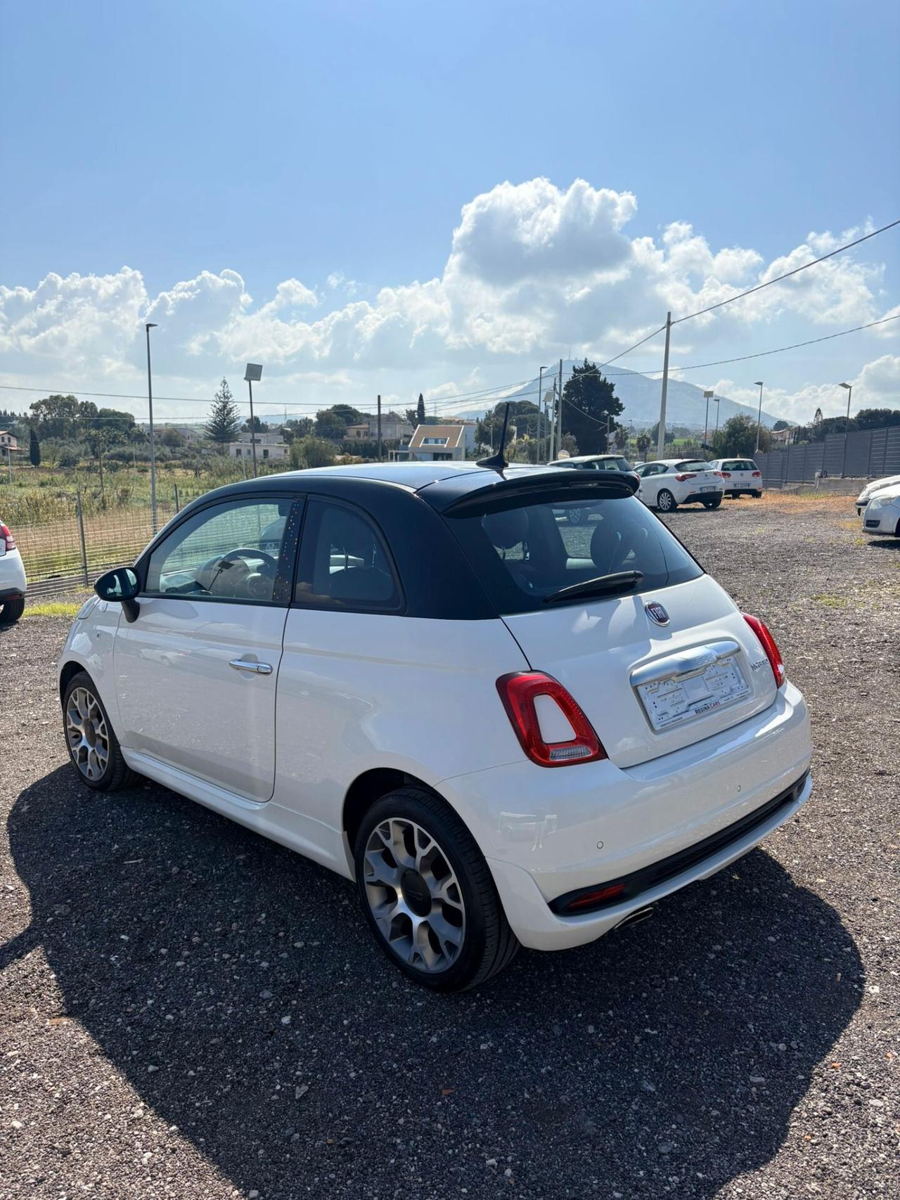 Fiat 500 1.0 Hybrid Hey Google