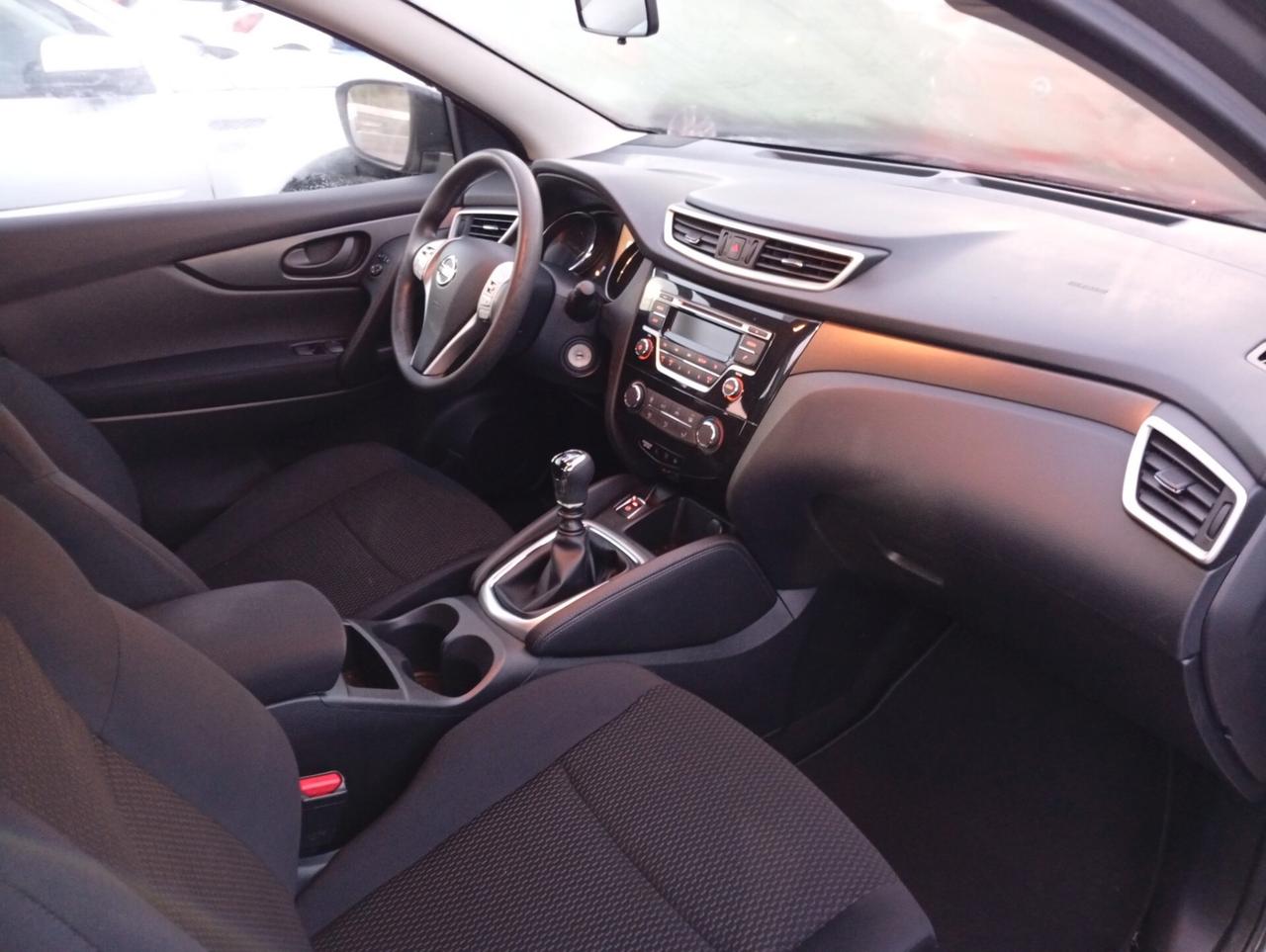 Nissan Qashqai 1.2 DIG-T Tekna