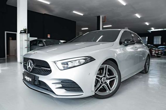 Mercedes-Benz A 180 Premium + Pack Night