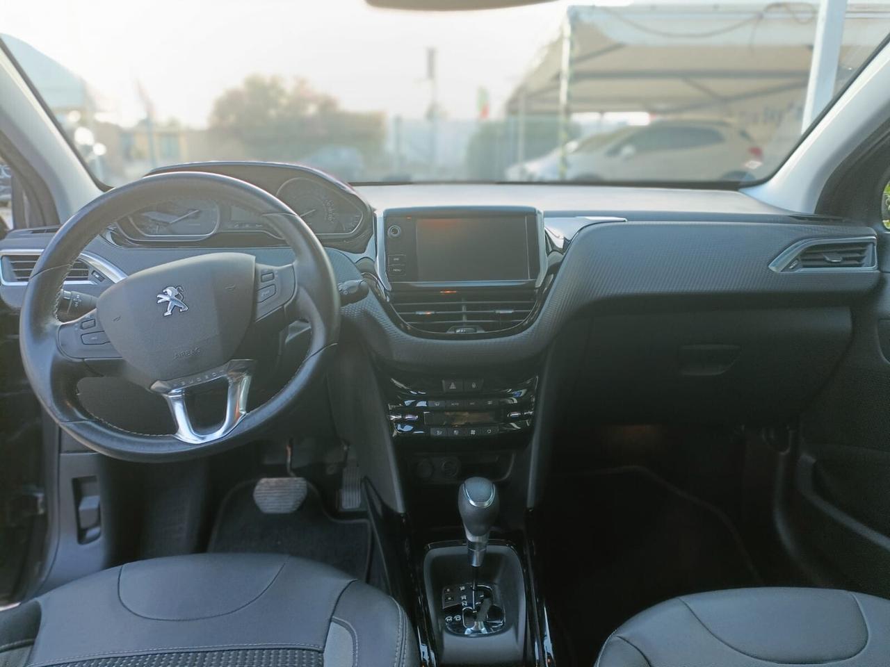 Peugeot 2008 PureTech Turbo 110 EAT6 S&S Allure