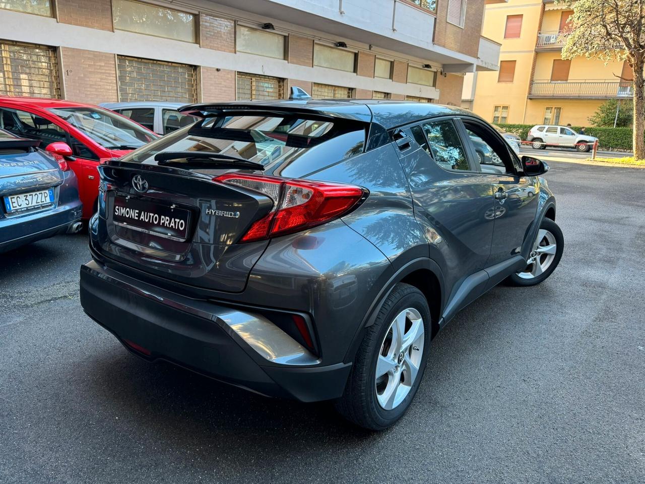 Toyota C-HR 1.8 Hybrid E-CVT Business