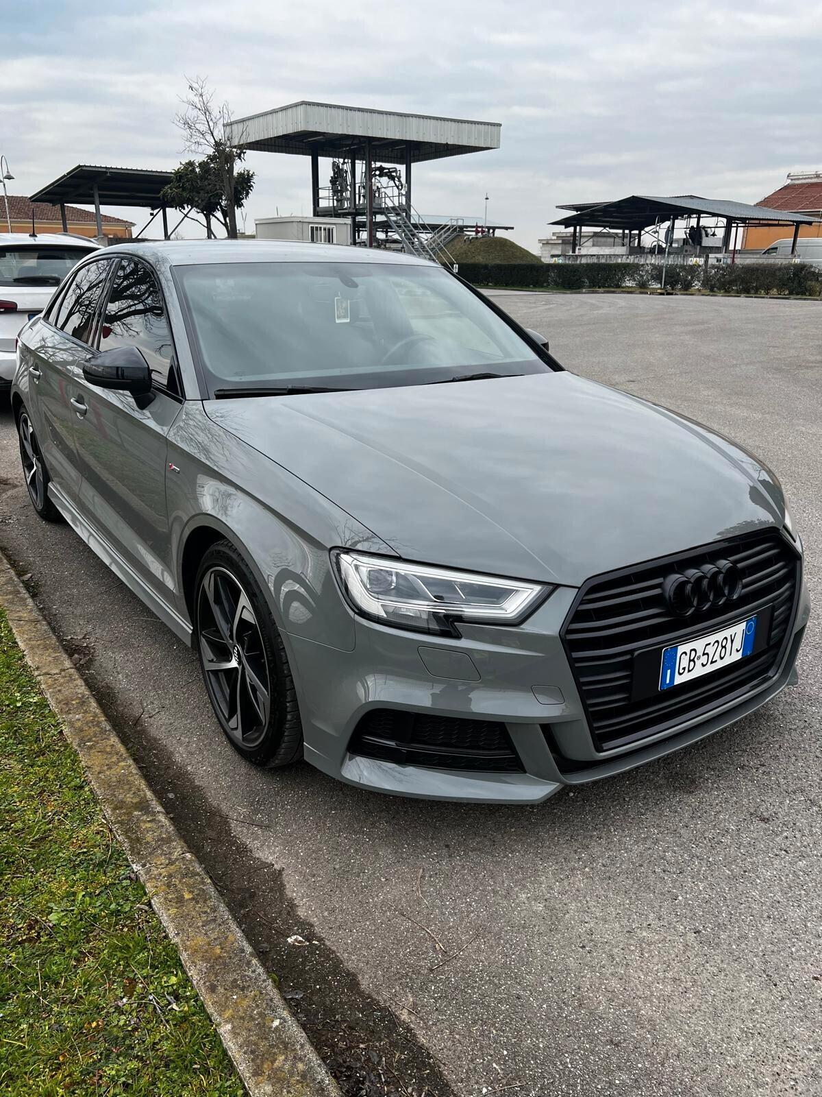 Audi A3 Sedan 30 TDI Business