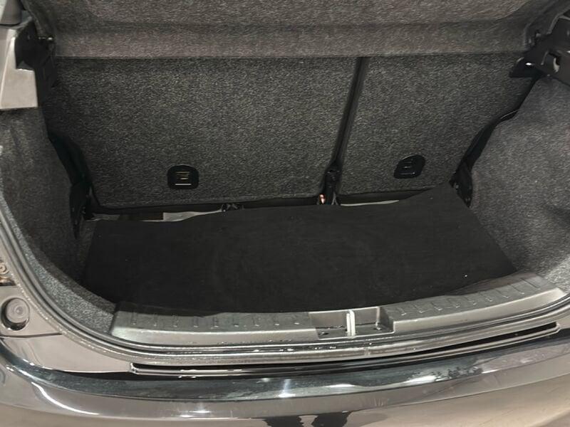 Lancia Ypsilon Ypsilon 1.0 FireFly 5 porte Hybrid Platino