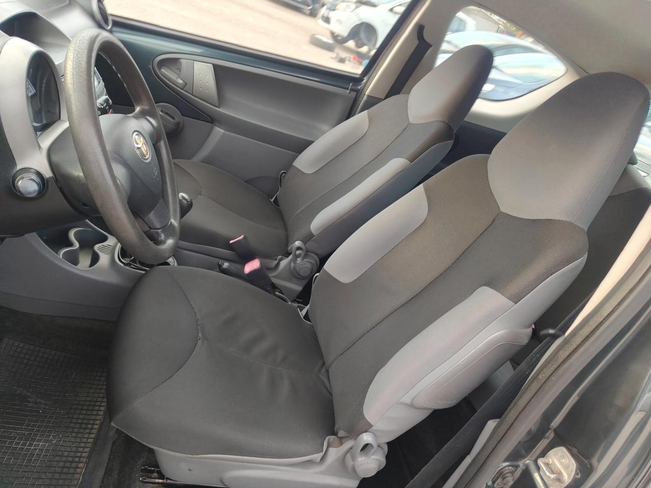 Toyota Aygo 1.0 VVT 3p Sol