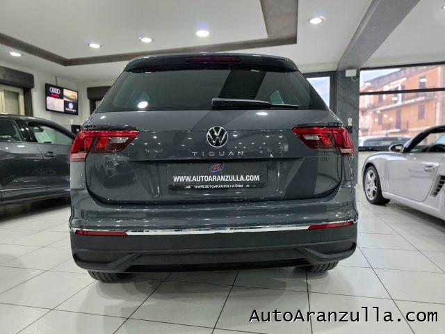 VOLKSWAGEN Tiguan 2.0 TDI 150CV SCR DSG Life - Fari Led