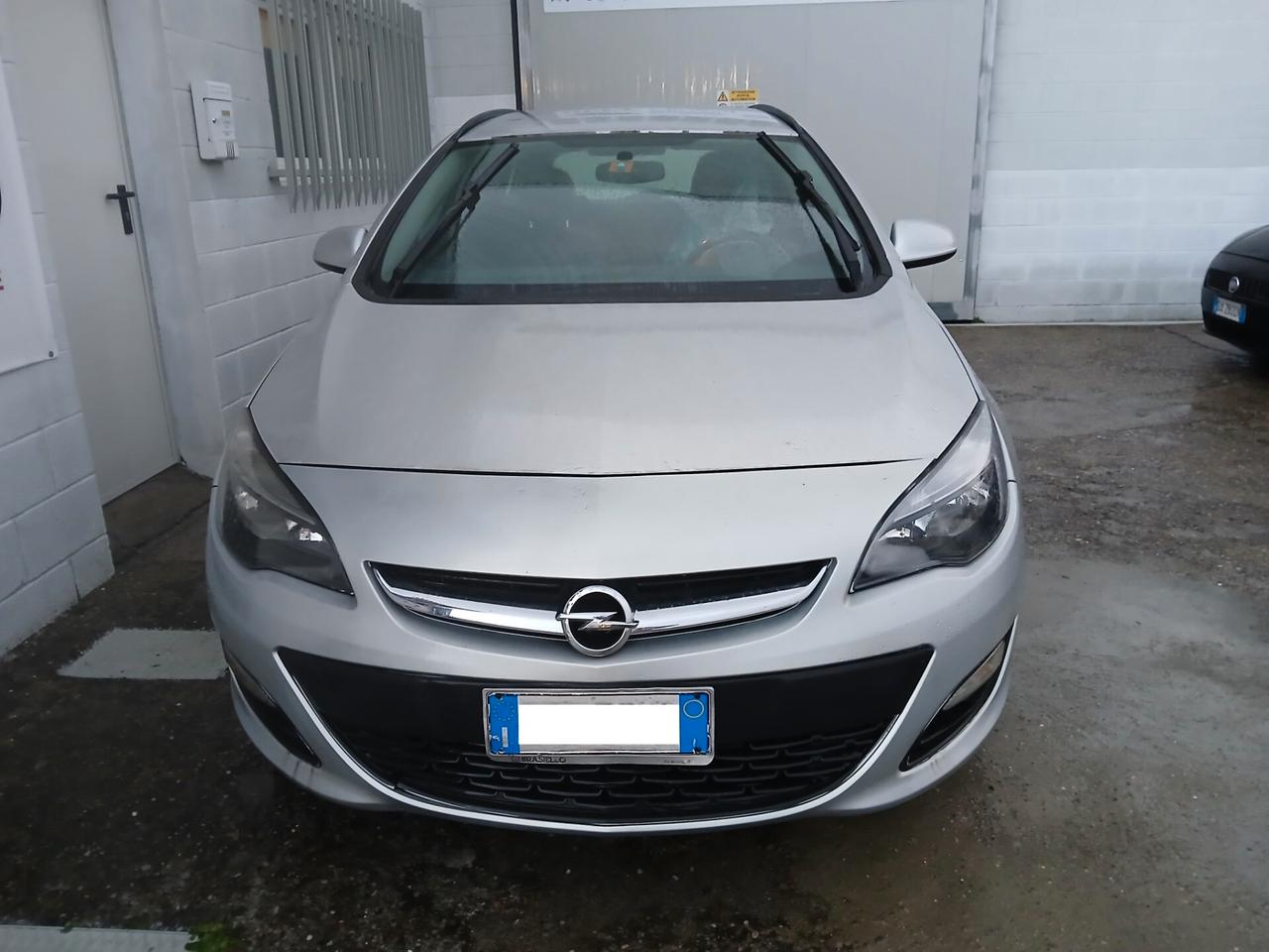 Opel Astra 1.7 CDTI 110CV