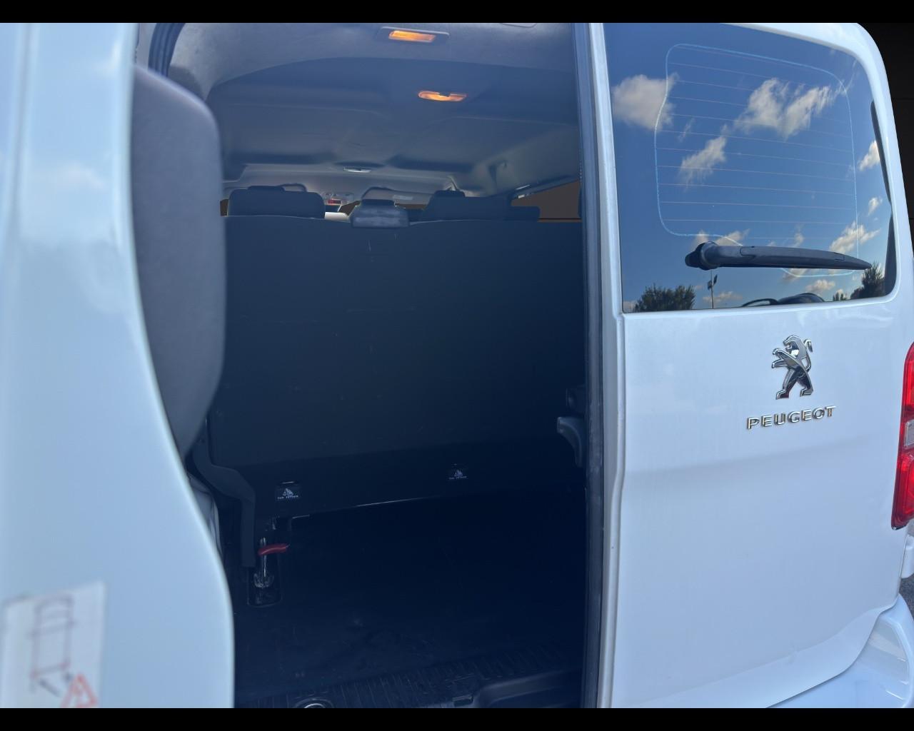 PEUGEOT Traveller - Traveller BlueHDi 95 Standard Business