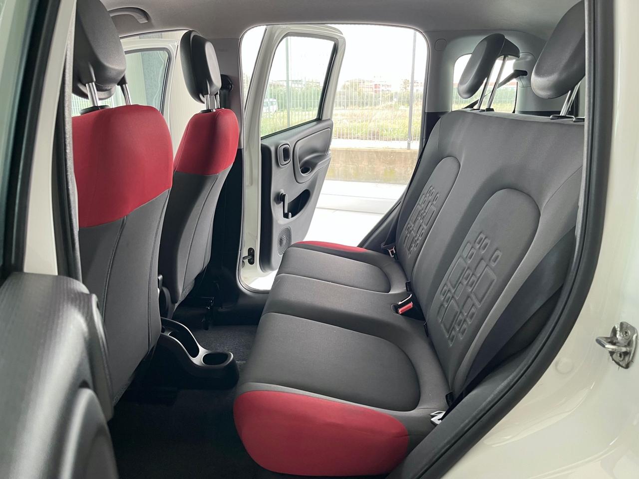 Fiat Panda 1.2 Easy BENZINA POCHI KM