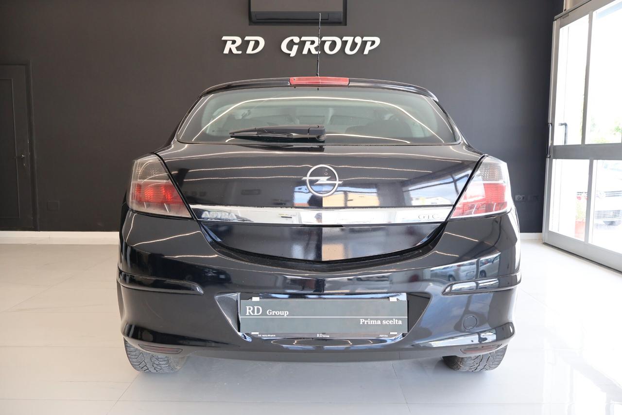 Opel Astra GTC 1.7 CDTI