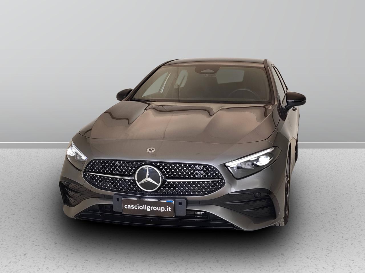 Mercedes-Benz Classe A - W177 2023 - A 180 d AMG Line Advanced Plus auto