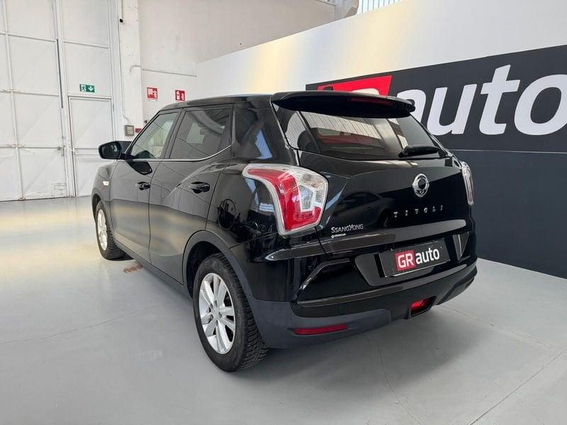 SsangYong Tivoli Tivoli 1.6d Be Visual Hot awd auto