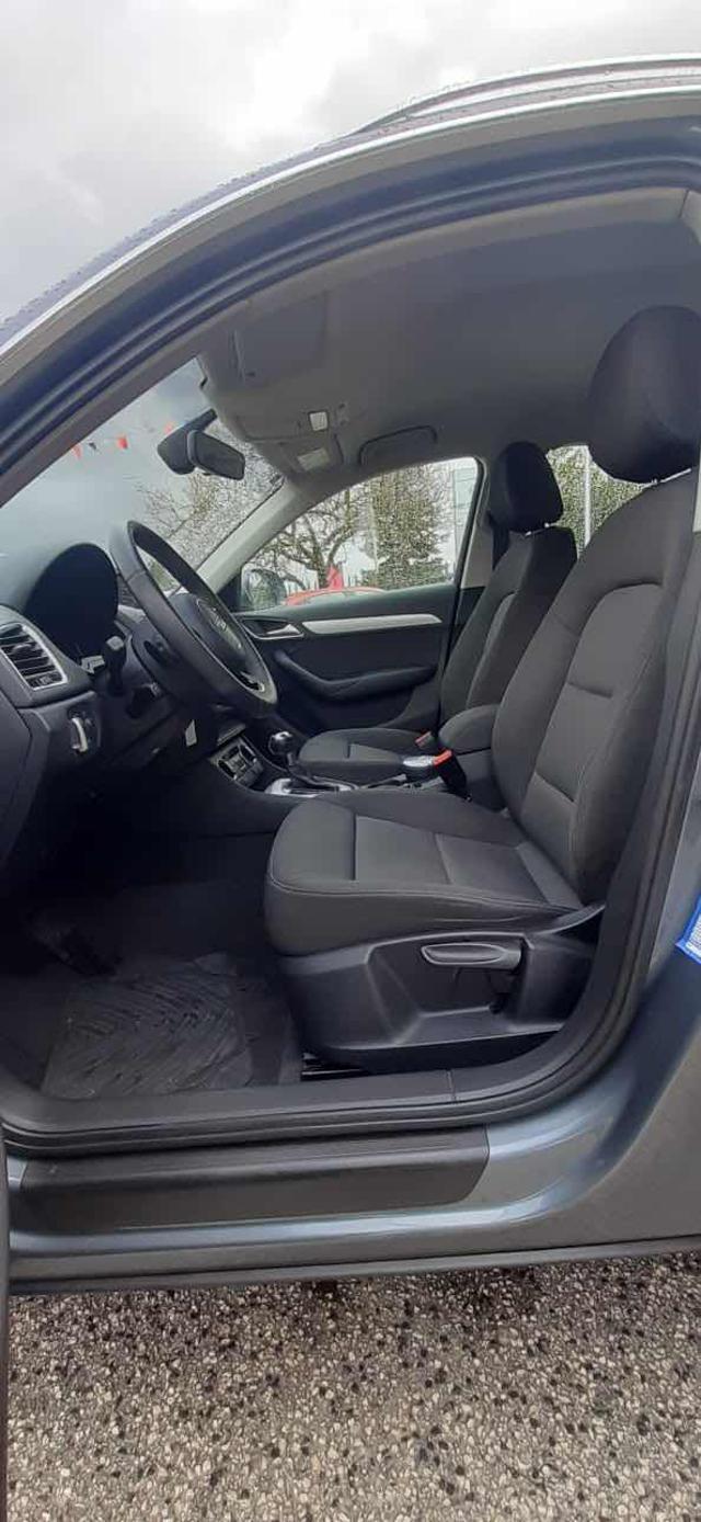 AUDI Q3 2.0 TDI 120CV S tronicBusiness SCONTO ROTTAMAZIONE