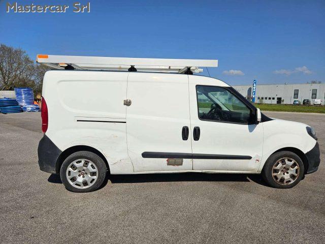 FIAT Doblo 1.4 T-JET 120cv NATURAL POWER MAXI SX E6 FS178ZV