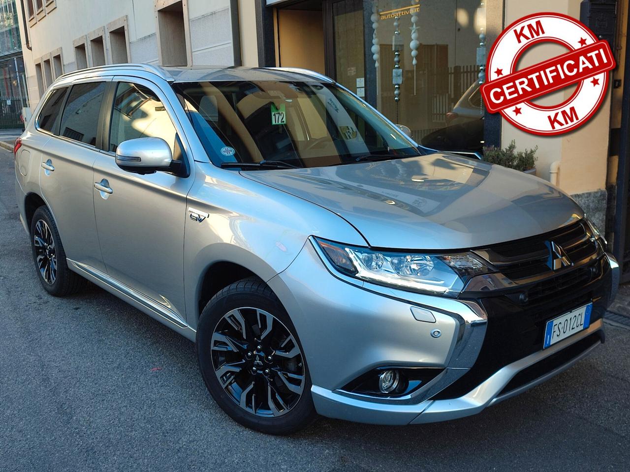 Mitsubishi Outlander 2.0 Hybrid 4WD PHEV Instyle Diamond SDA