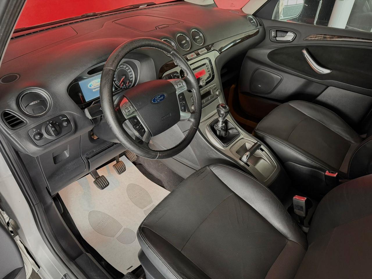 Ford Galaxy 2.0 TDCi 140 CV DPF 7 POSTI