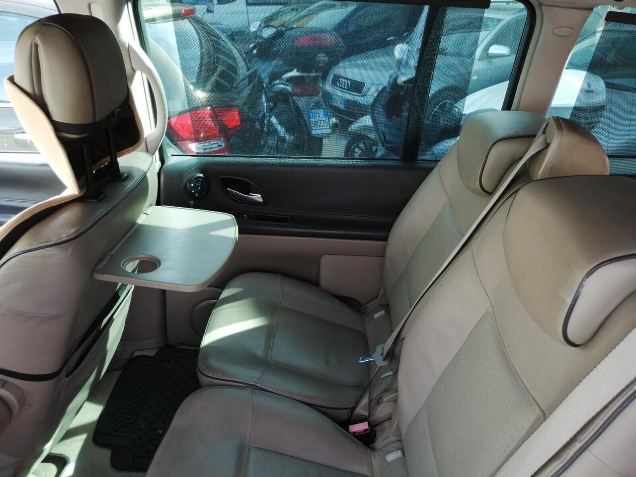 Renault Espace Grand Espace 3.0 V6 24V dCi Proactive Initiale
