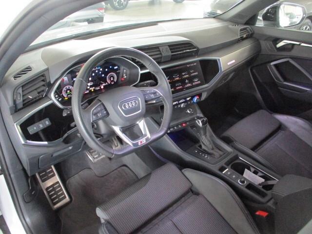 Audi Q3 SPB 35 TDI S tronic Identity Black