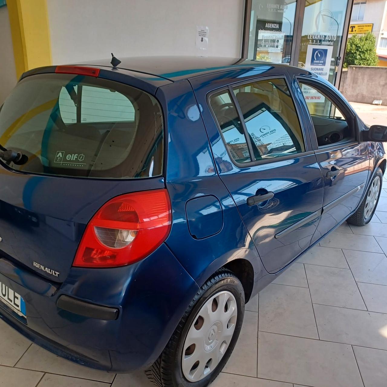 CLIO 1.1 BENZINA PER NEOPATENTATI GARANZIA INCLUSA