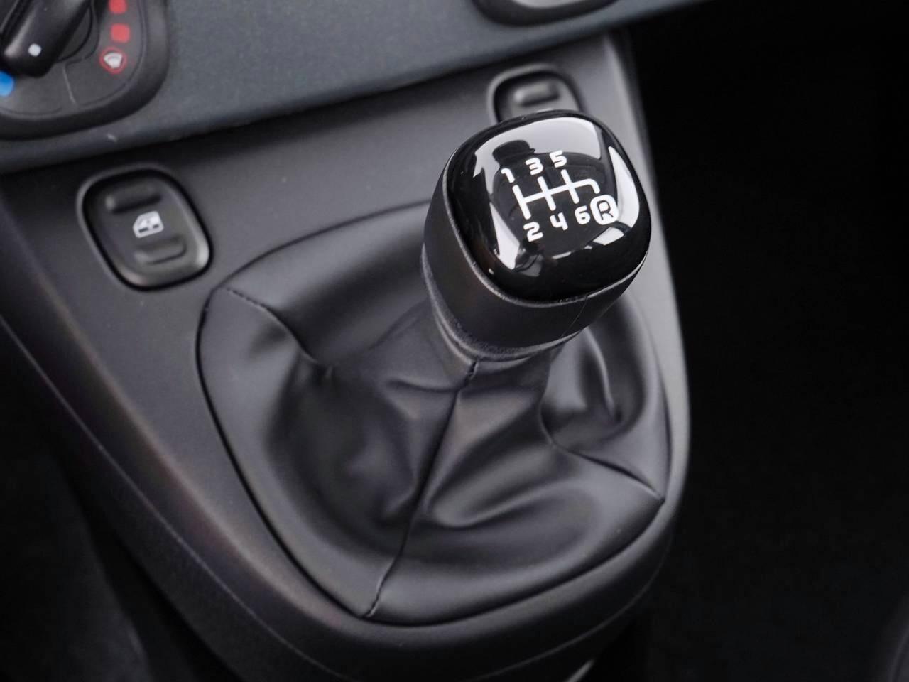 Fiat Panda 1.0 FireFly S&S Hybrid km0