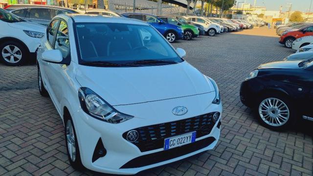 HYUNDAI i10 1.0 MPI Tech