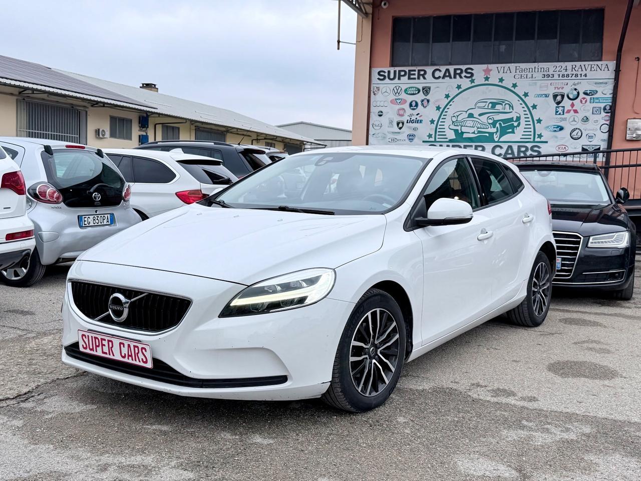 Volvo V40 D2 Inscription 2.0DIESEL 120CV EURO6