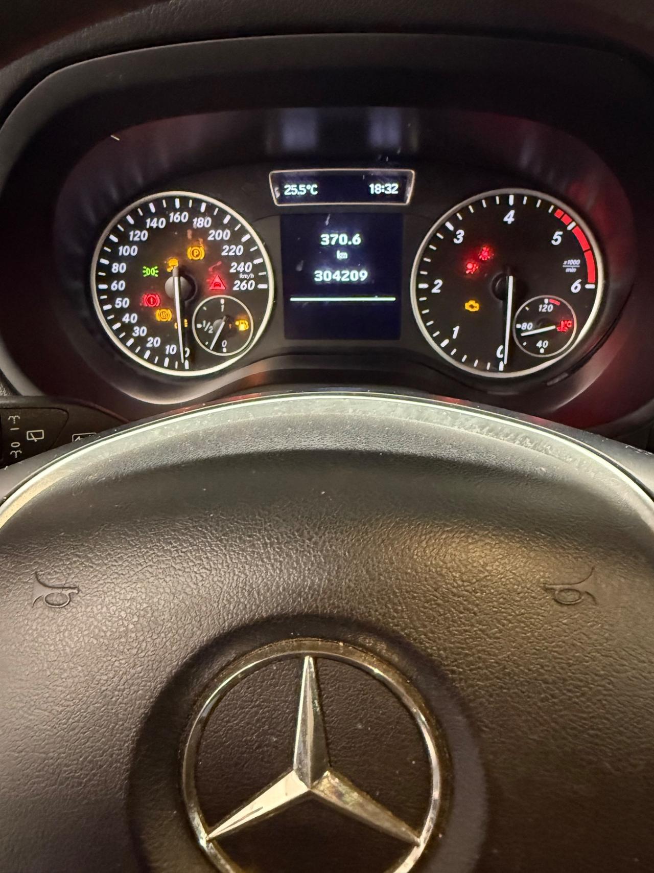 Mercedes-benz B 200 CDI Executive