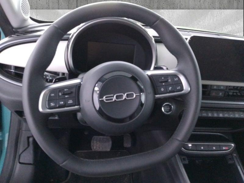 FIAT 600 1.2 hybrid La Prima 110cv auto