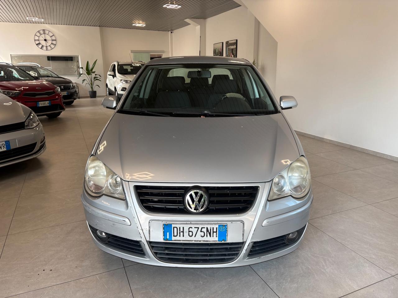 Volkswagen Polo 1.4/80CV 16V 3p. aut. Comfortline