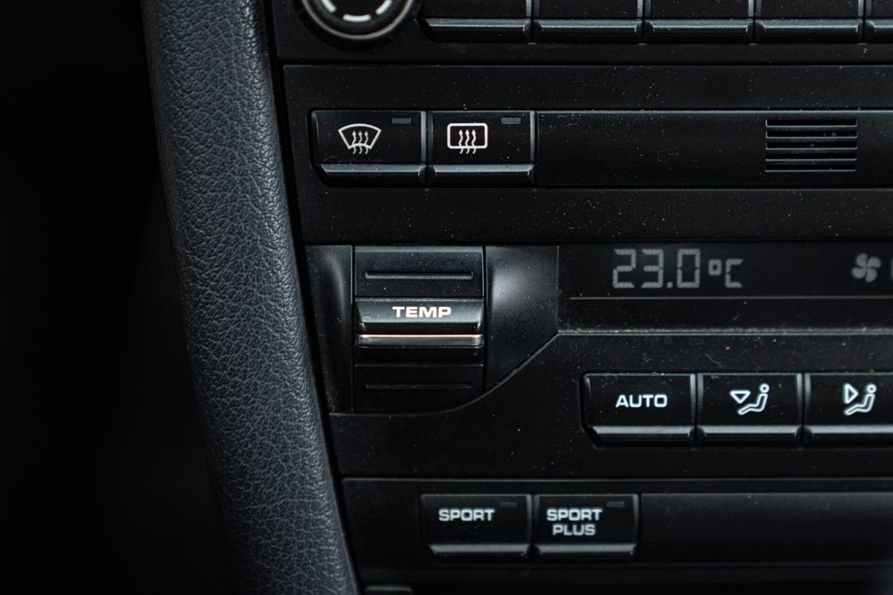 Porsche 997 (911) 3.6 CARRERA MK2 - RDS01413