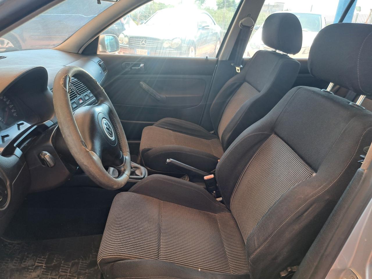 Volkswagen Golf 1.9 TDI 110CV 5 porte