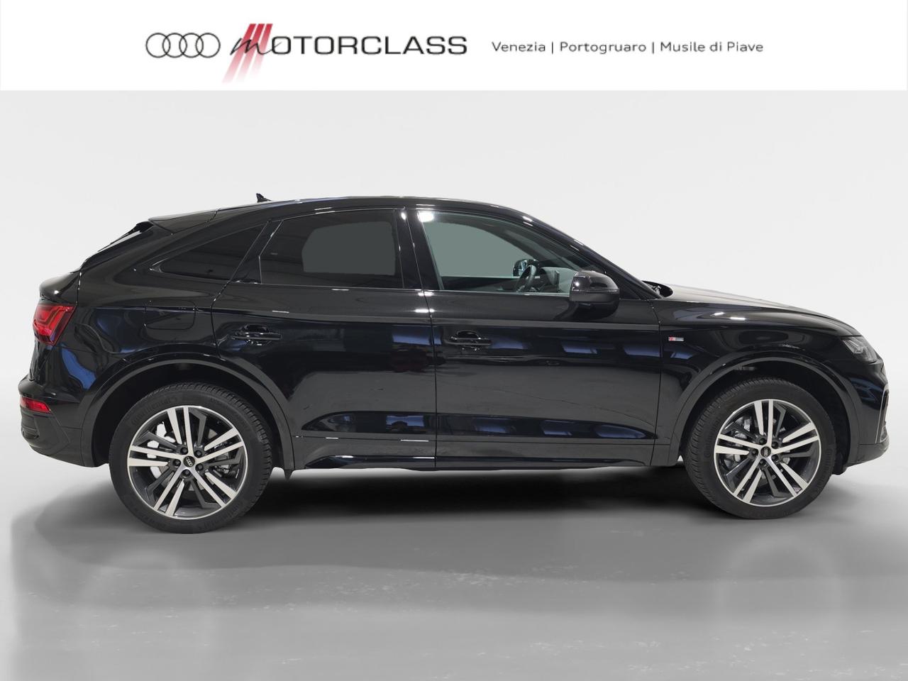 Audi Q5 sportback 40 2.0 tdi mhev 12v s line plus quattro s tronic