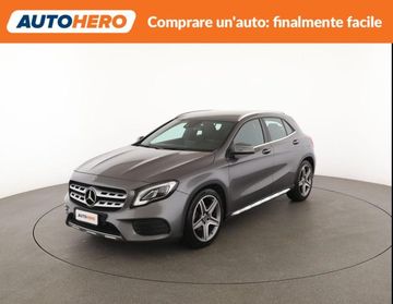MERCEDES-BENZ GLA 180 Premium