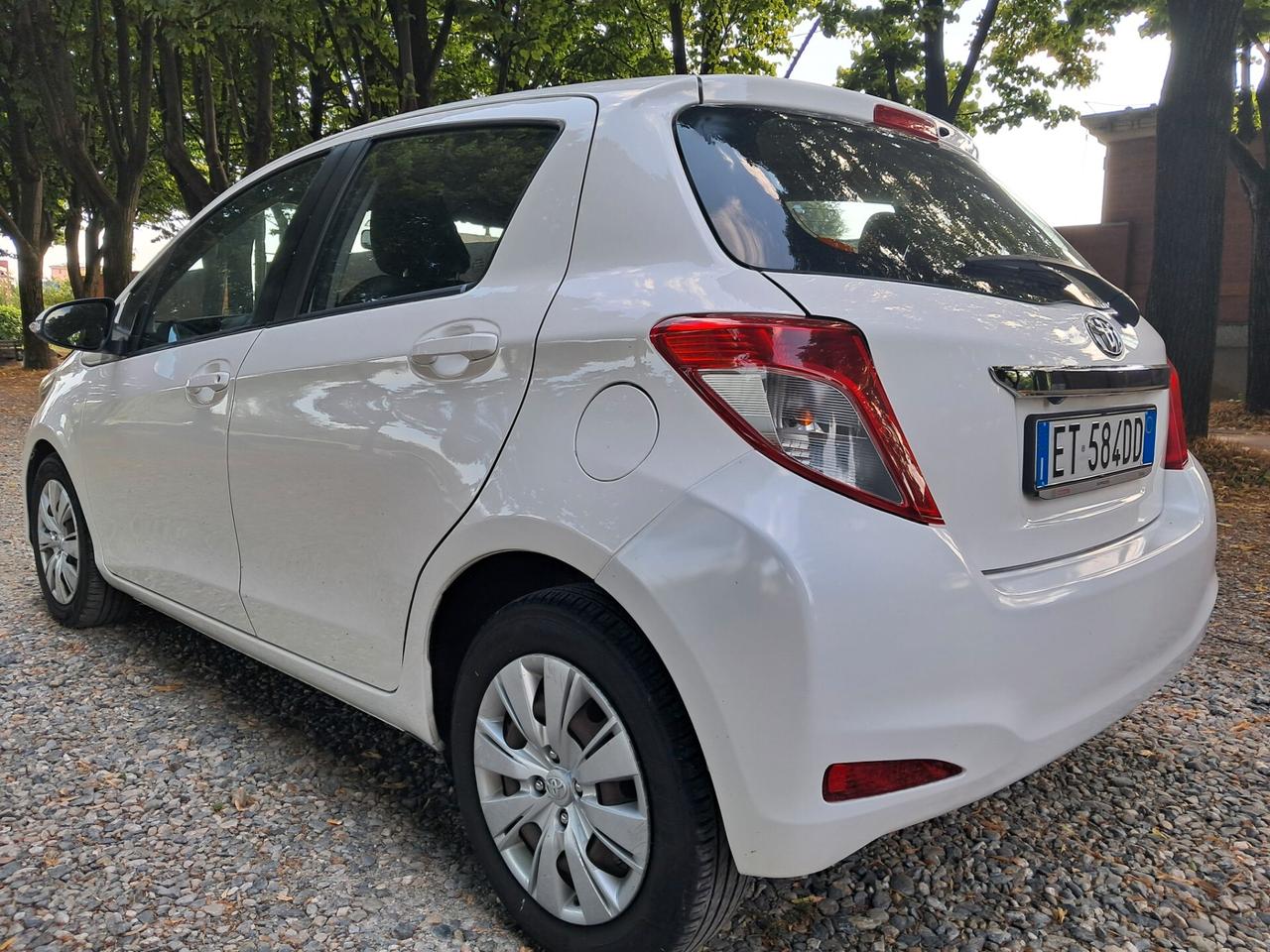 TOYOTA YARIS 1.4 D 2013