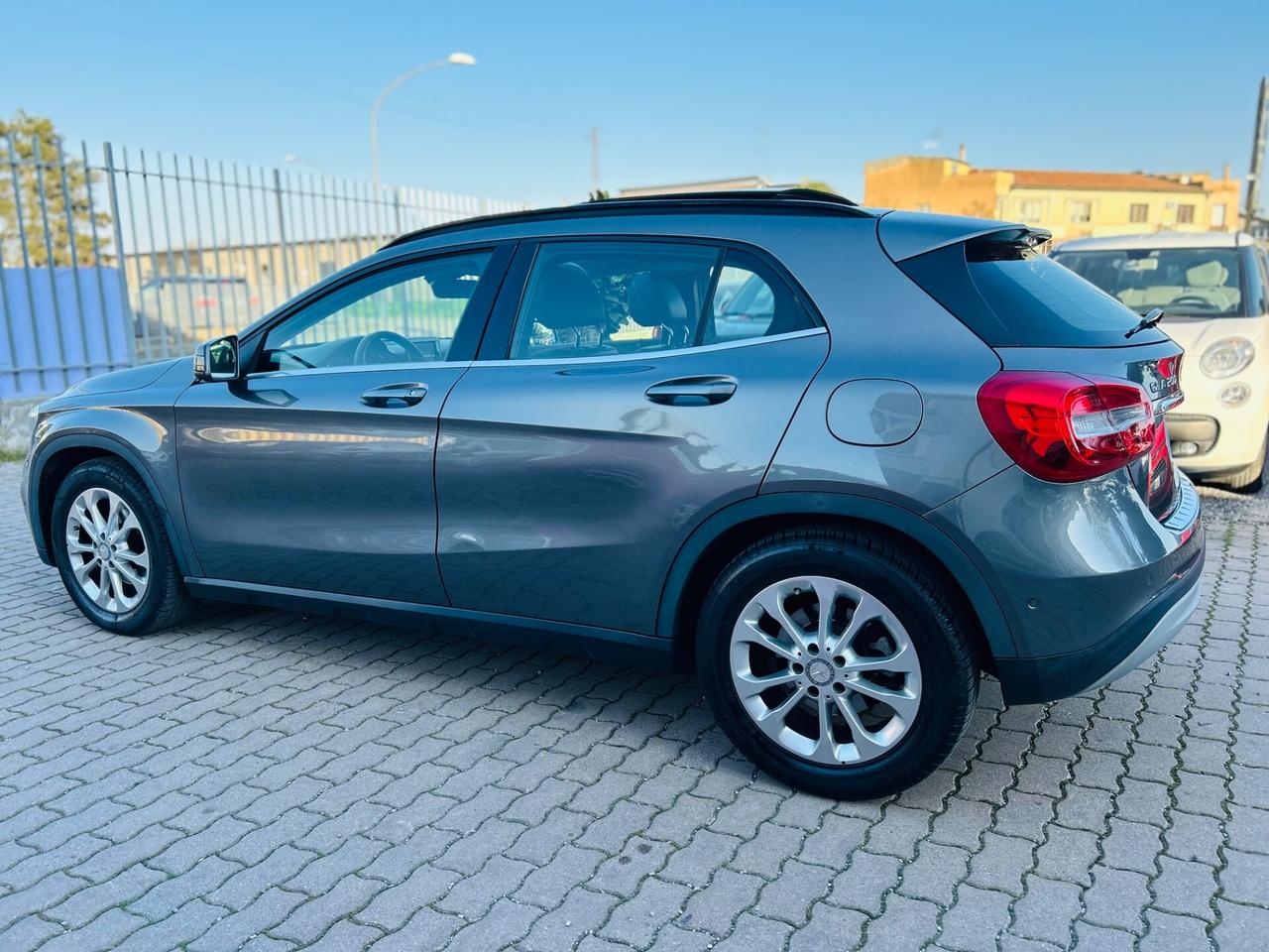 Mercedes-benz GLA 200 d Premium